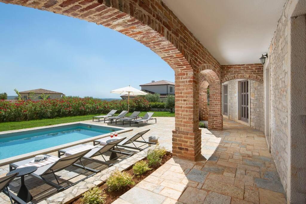 Rustic Villa Seseli With A Pool In Istria Sveti Lovreč Pazenatički Zewnętrze zdjęcie